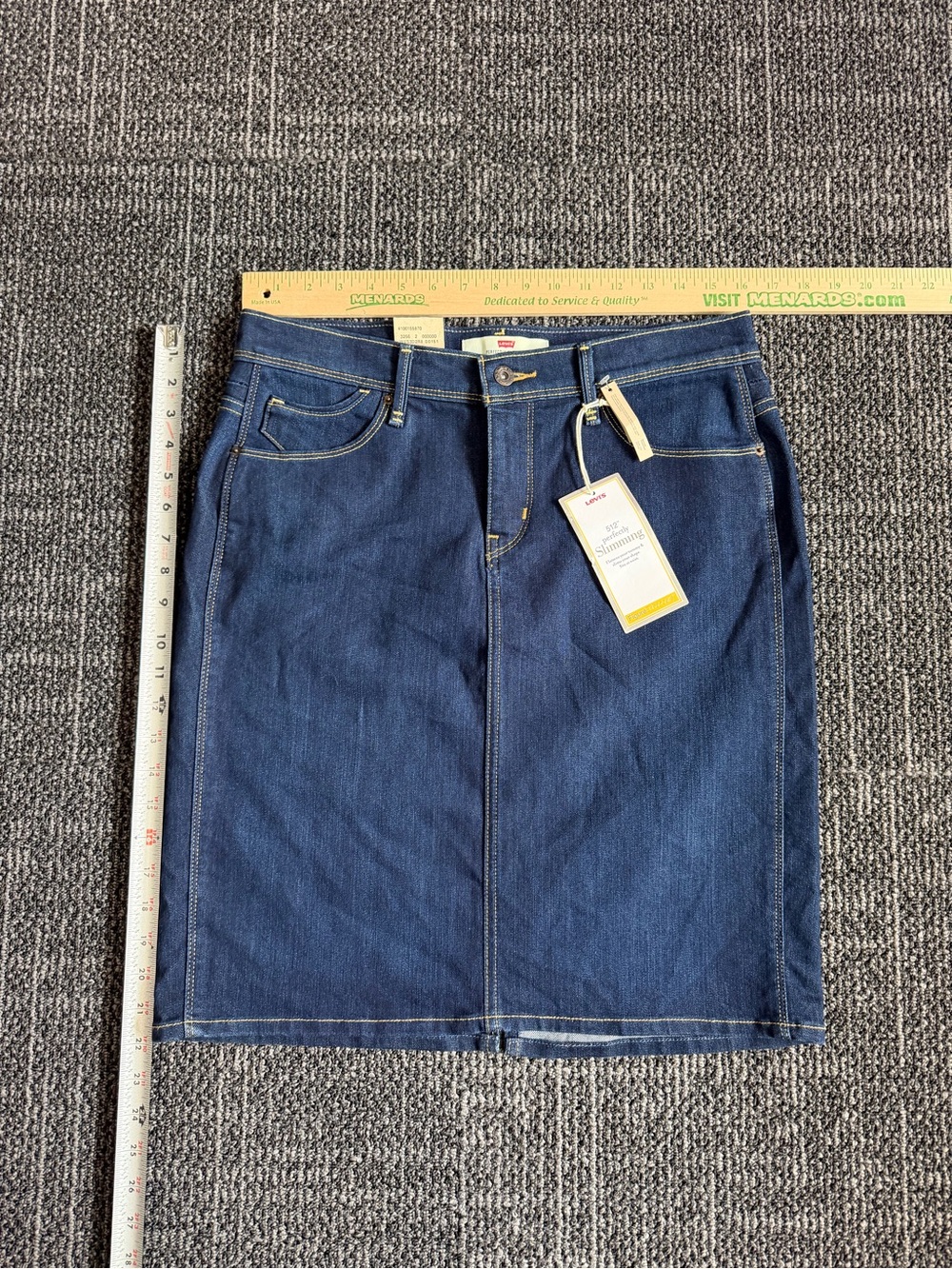 Levi's 512 Original Jean Skirt Size 12 Perfectly Slimming Dark Wash Denim NWT